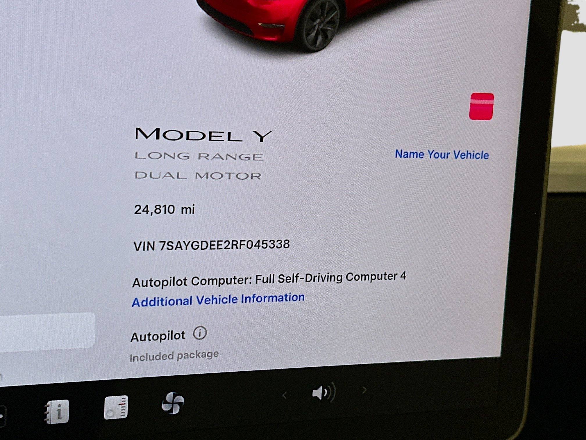 Used 2024 Tesla Model Y Long Range image 19