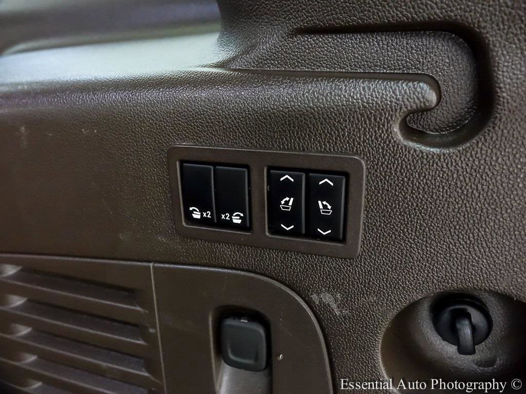 Used 2018 GMC Yukon XL Denali w/ Open Road Package image 26