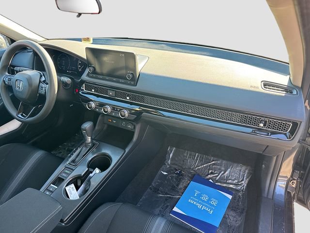 Used 2023 Honda Civic LX image 28