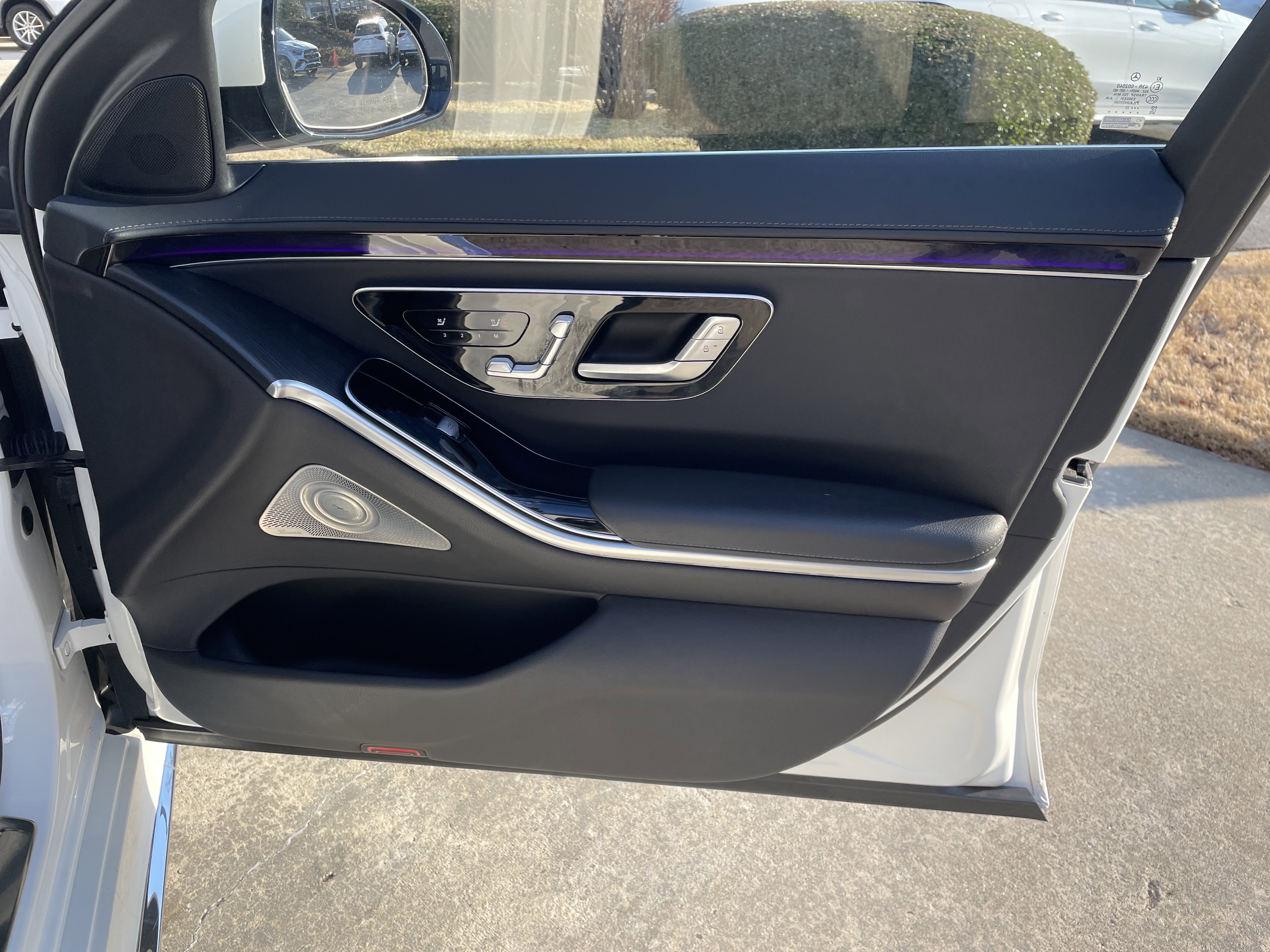 Certified 2022 Mercedes-Benz S 500 4MATIC image 44