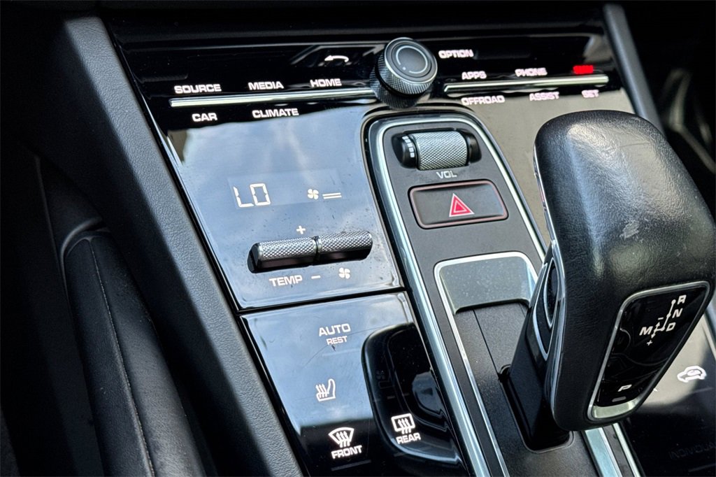 Used 2021 Porsche Cayenne GTS image 26