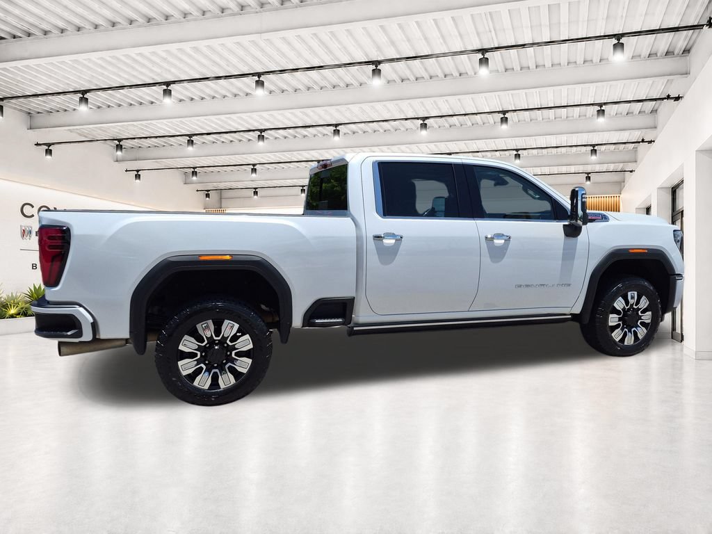 Certified 2025 GMC Sierra 2500 Denali w/ Denali Reserve Package AWD/4WD image 16