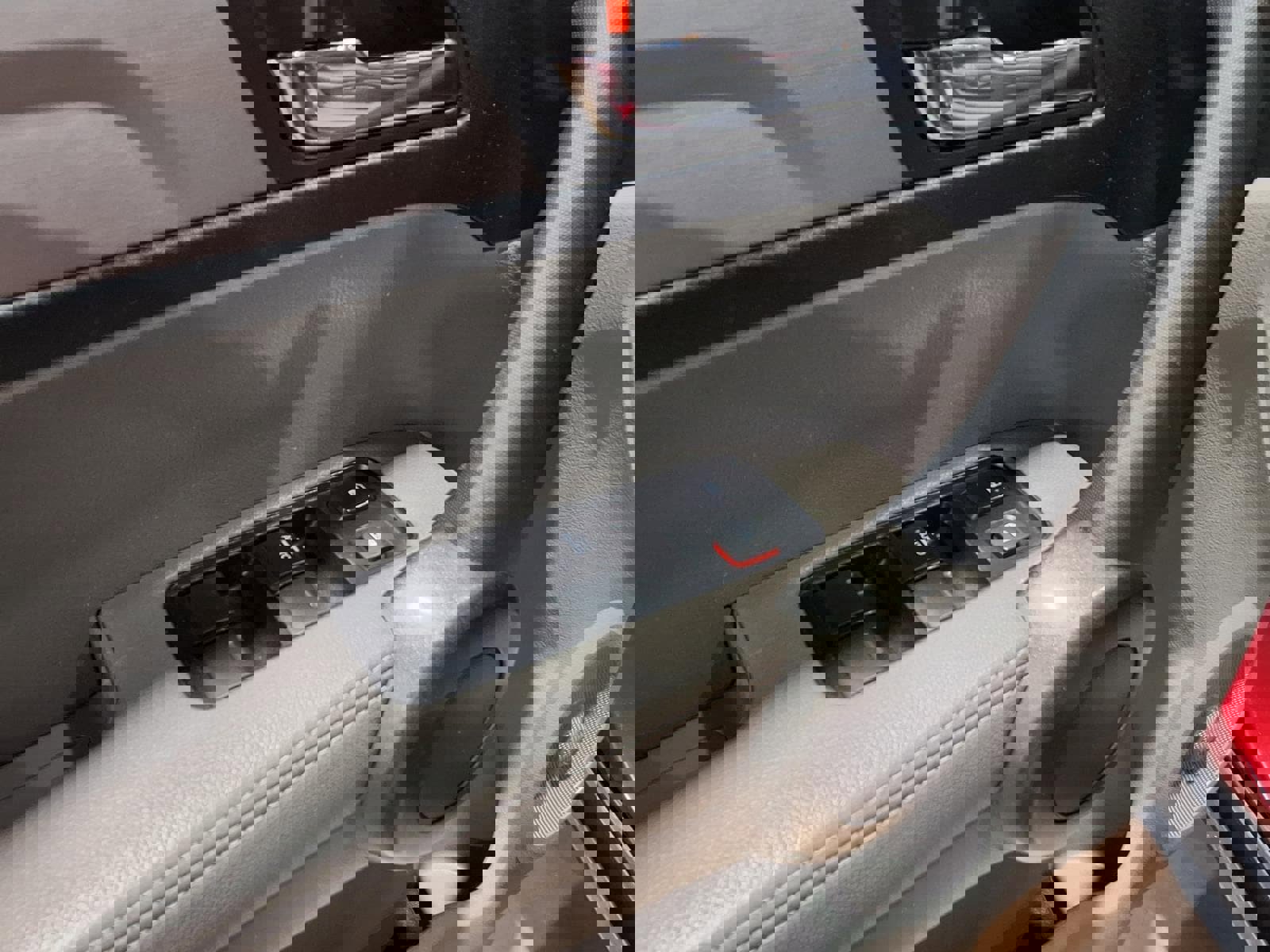 Used 2011 Honda CR-V EX-L image 13