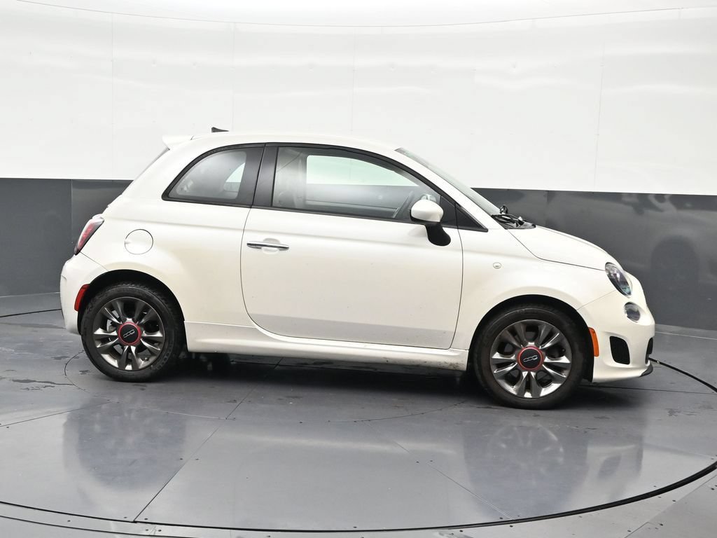 Used 2019 FIAT 500 Pop w/ Urbana Appearance Package FWD image 7