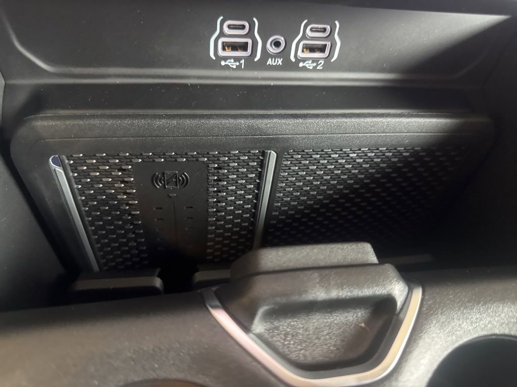 New 2026 RAM 1500 4x4 Crew Cab image 24