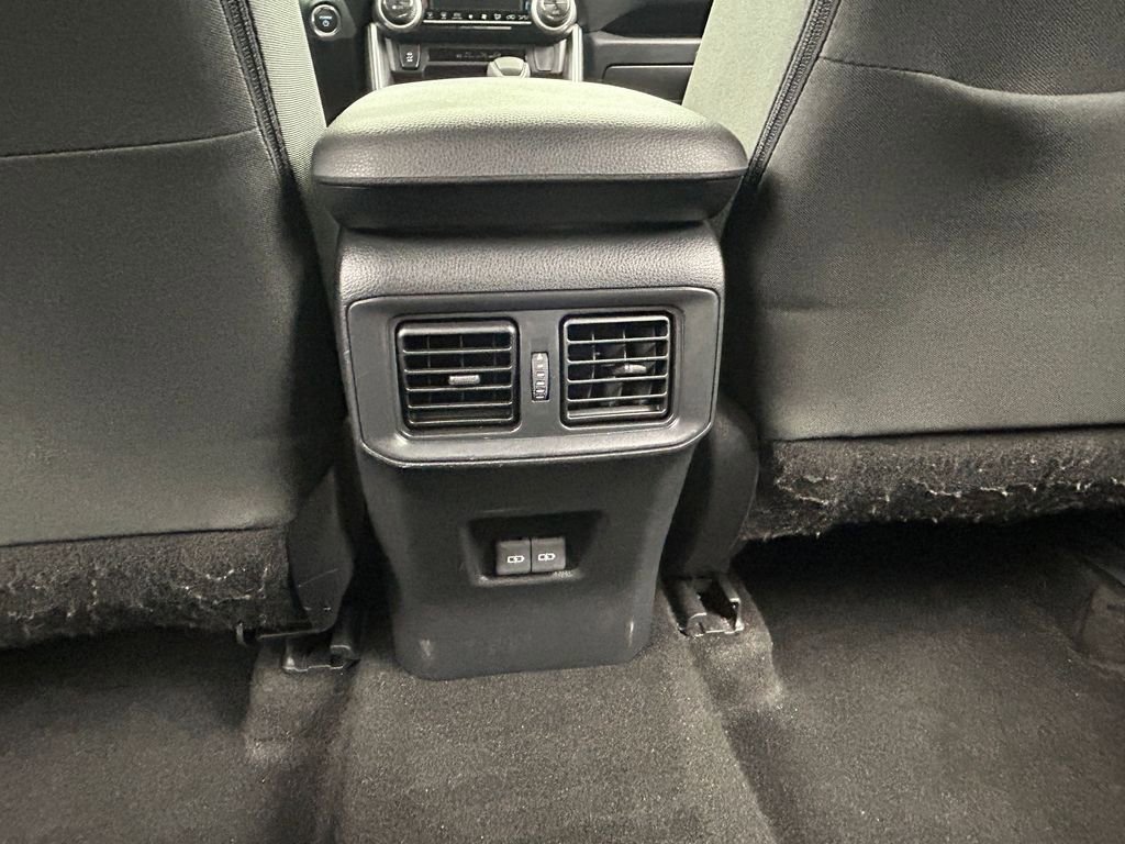 Used 2025 Toyota RAV4 XLE image 38