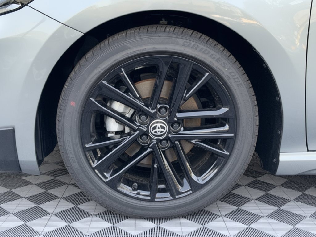 Used 2026 Toyota Camry SE FWD image 13