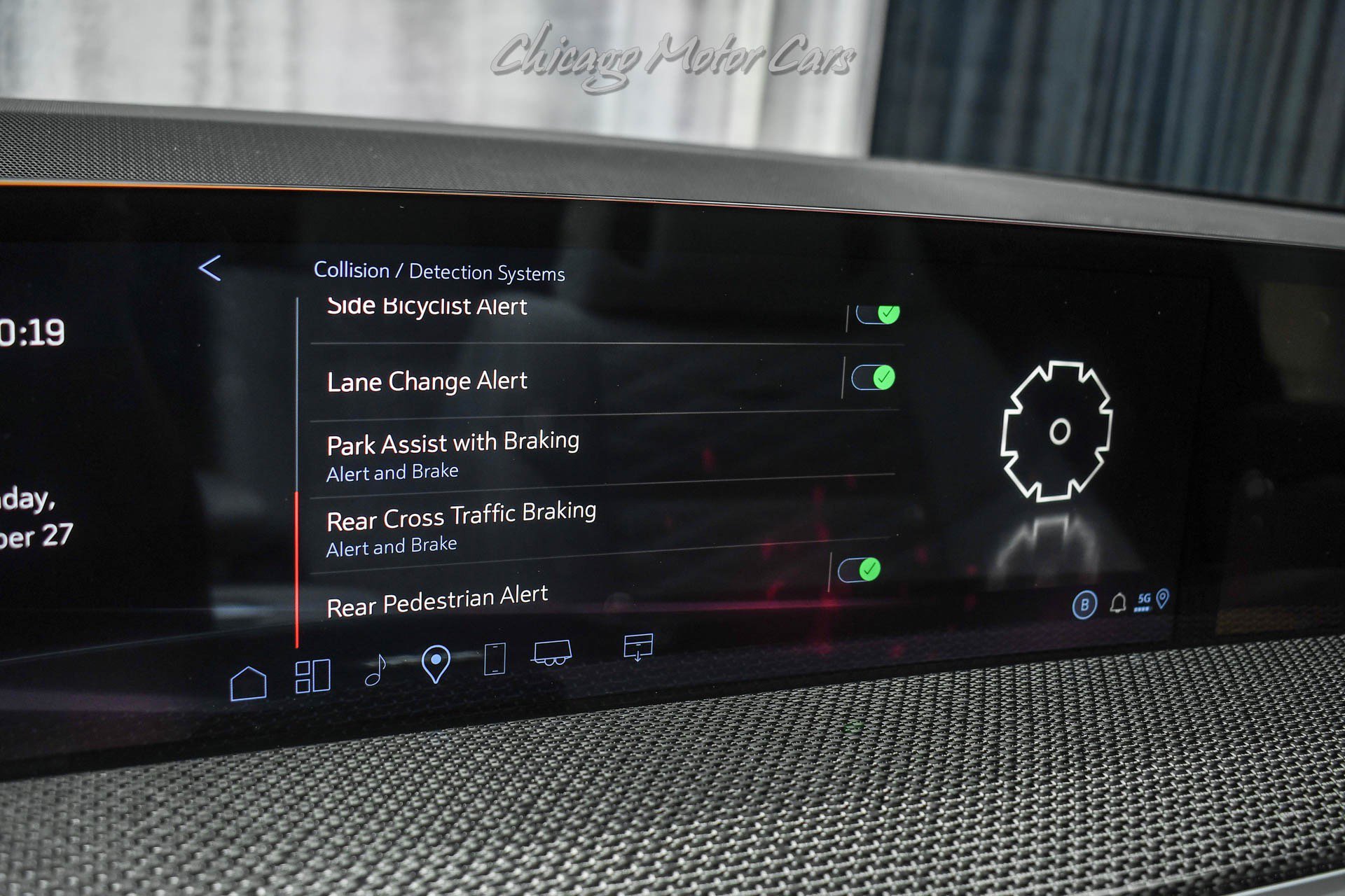 Used 2025 Cadillac Escalade V image 18