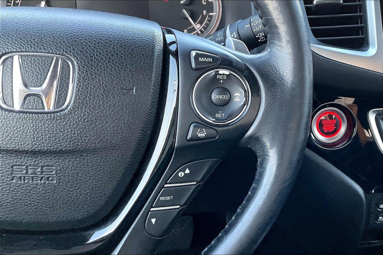 Used 2016 Honda Pilot Elite image 21