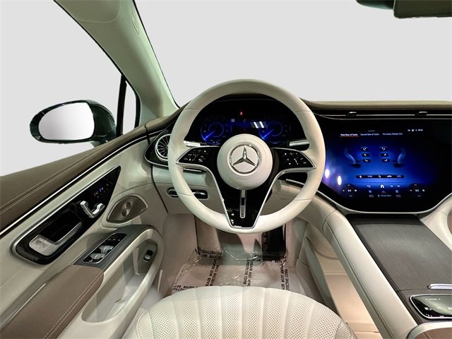 Certified 2022 Mercedes-Benz EQS 580 4MATIC Sedan image 24