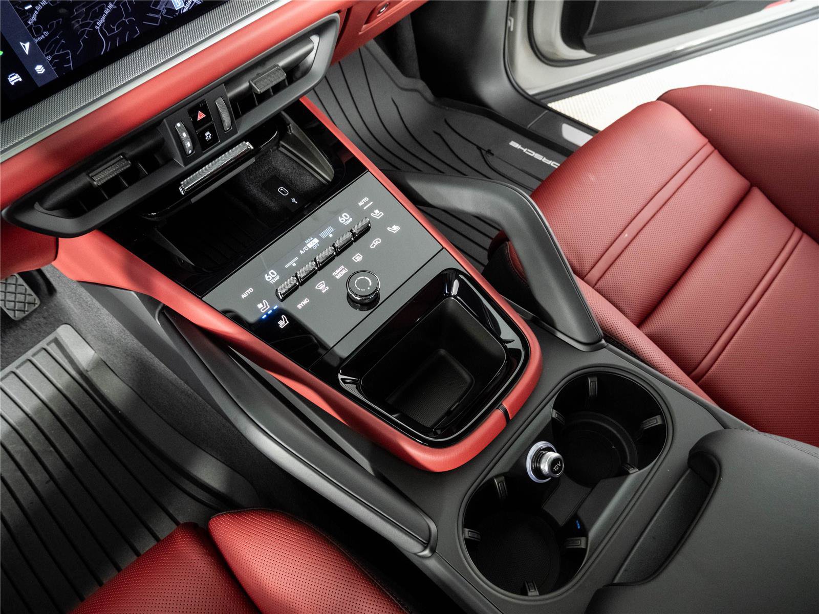 New 2026 Porsche Cayenne Coupe AWD/4WD image 18