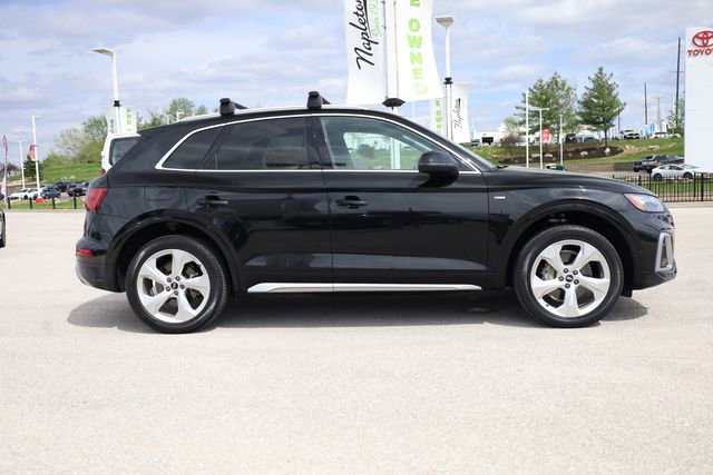 Used 2022 Audi Q5 2.0T Prestige w/ Prestige Package image 4