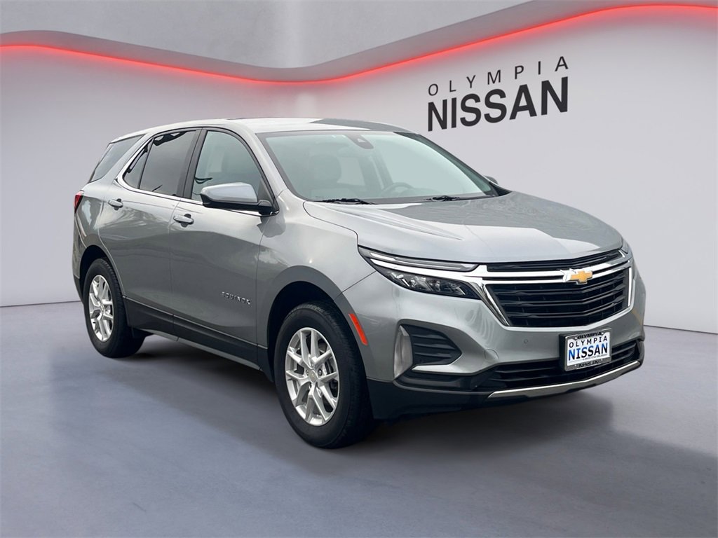 Used 2023 Chevrolet Equinox LT w/ Driver Convenience Package image 7