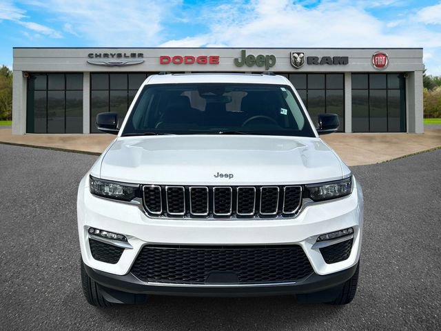 Used 2023 Jeep Grand Cherokee 4WD 4xe image 43