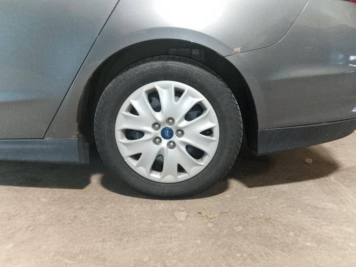 Used 2014 Ford Fusion S FWD image 13