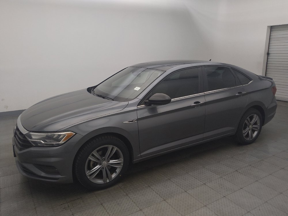 Used 2019 Volkswagen Jetta R-Line FWD image 2