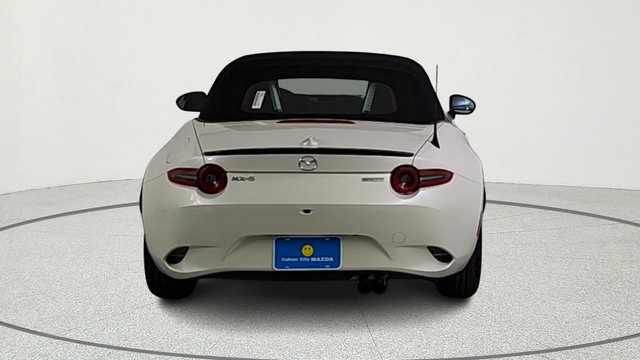 New 2026 MAZDA MX-5 Miata Club w/ Interior Package RWD image 6