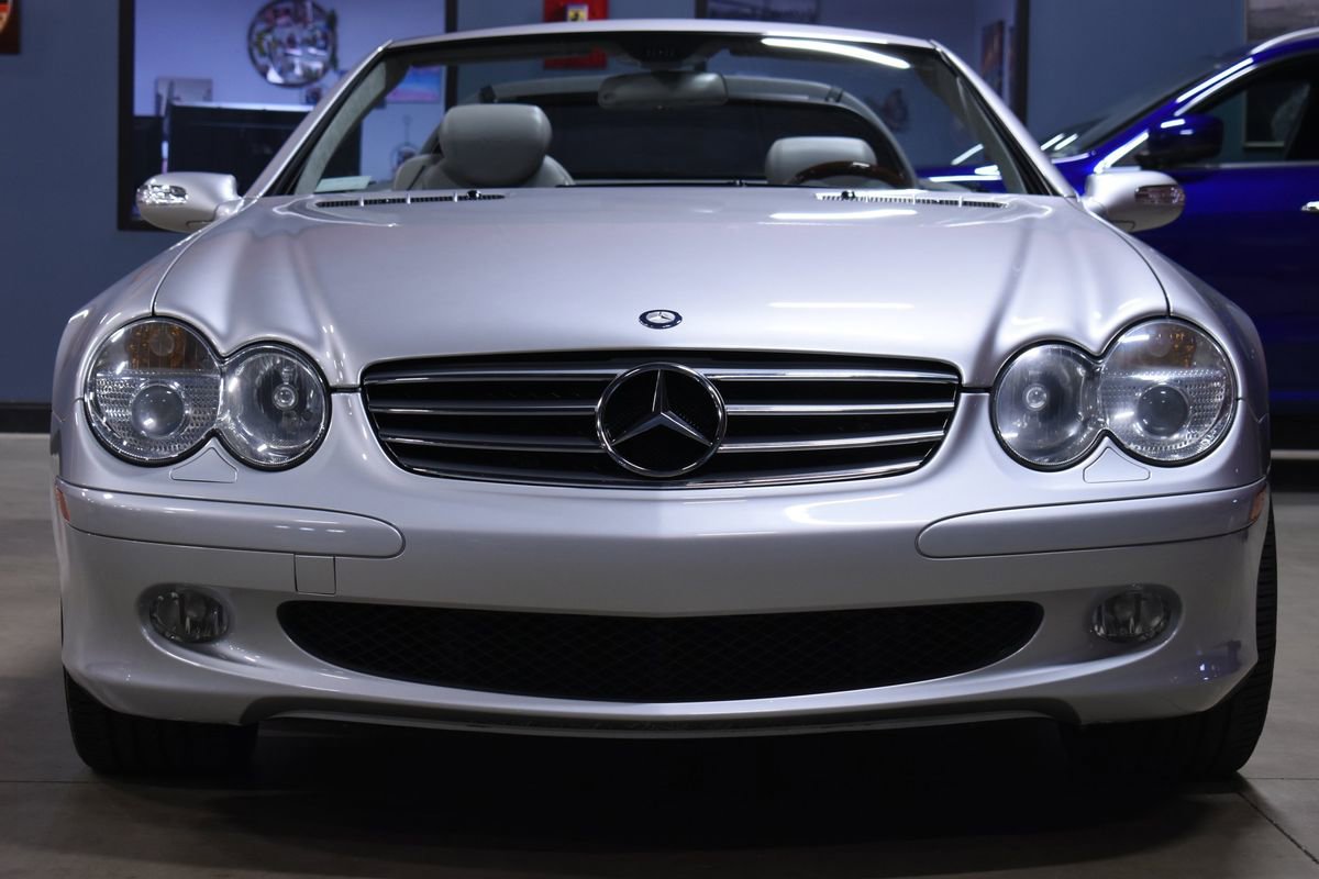 Used 2005 Mercedes-Benz SL 600 image 6
