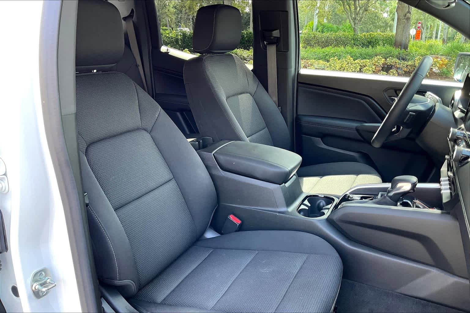 Certified 2024 Chevrolet Colorado LT w/ LT Convenience Package RWD image 8
