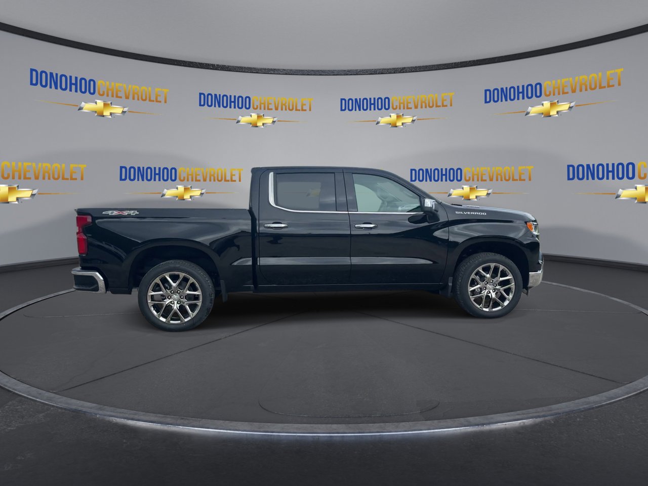 New 2025 Chevrolet Silverado 1500 LTZ w/ LTZ Premium Package image 12