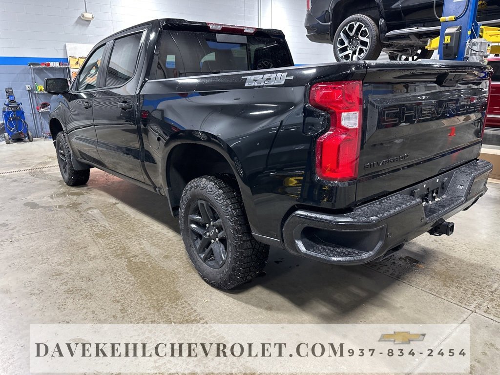 Used 2025 Chevrolet Silverado 1500 LT Trail Boss w/ LT Trail Boss Premium Package image 3