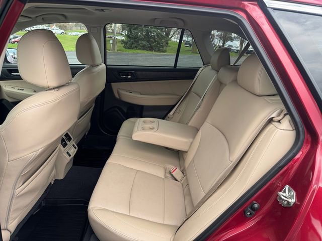 Used 2018 Subaru Outback 2.5i Limited image 16