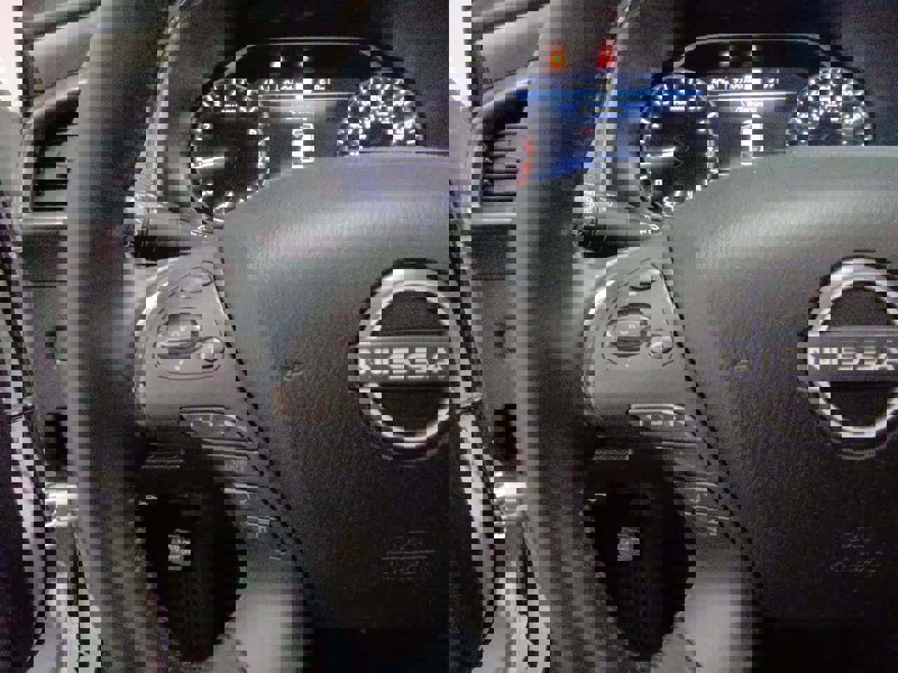 Certified 2023 Nissan Murano Platinum w/ Cargo Package image 15