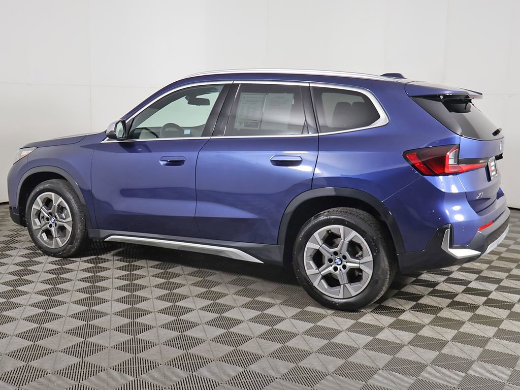 Used 2024 BMW X1 xDrive28i w/ Convenience Package AWD/4WD image 15