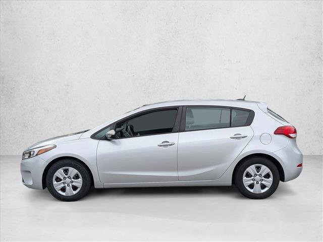 Used 2017 Kia Forte LX FWD image 9