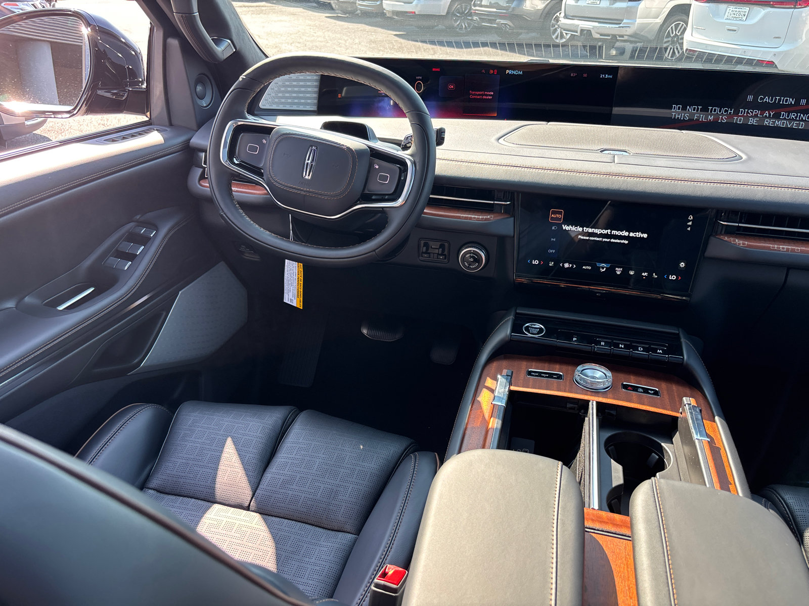 New 2027 Lincoln Navigator Black Label AWD/4WD image 30