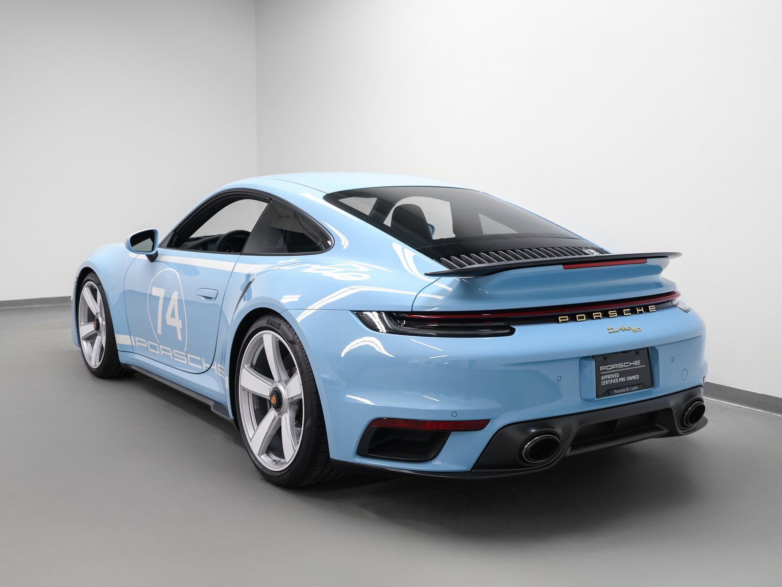 Certified 2025 Porsche 911 Turbo image 3