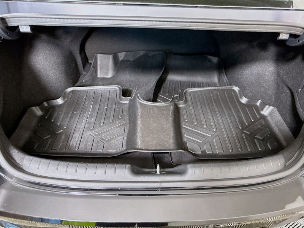 Certified 2022 Hyundai Elantra SEL w/ Cargo Package image 27