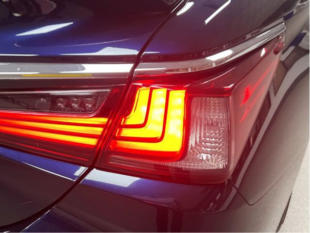 Certified 2024 Lexus ES 350 Ultra Luxury FWD image 29