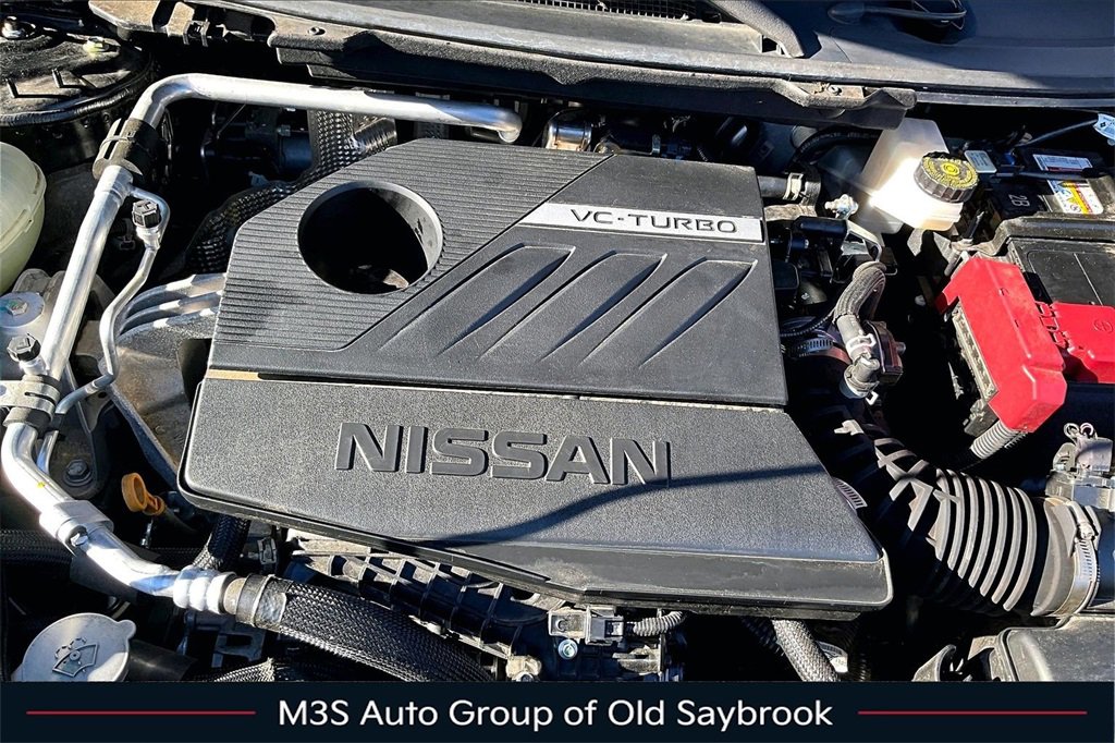 Used 2023 Nissan Rogue SV image 31