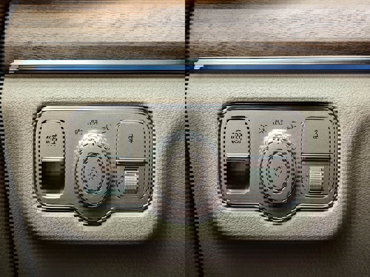 New 2026 Mercedes-Benz GLS 450 4MATIC image 27