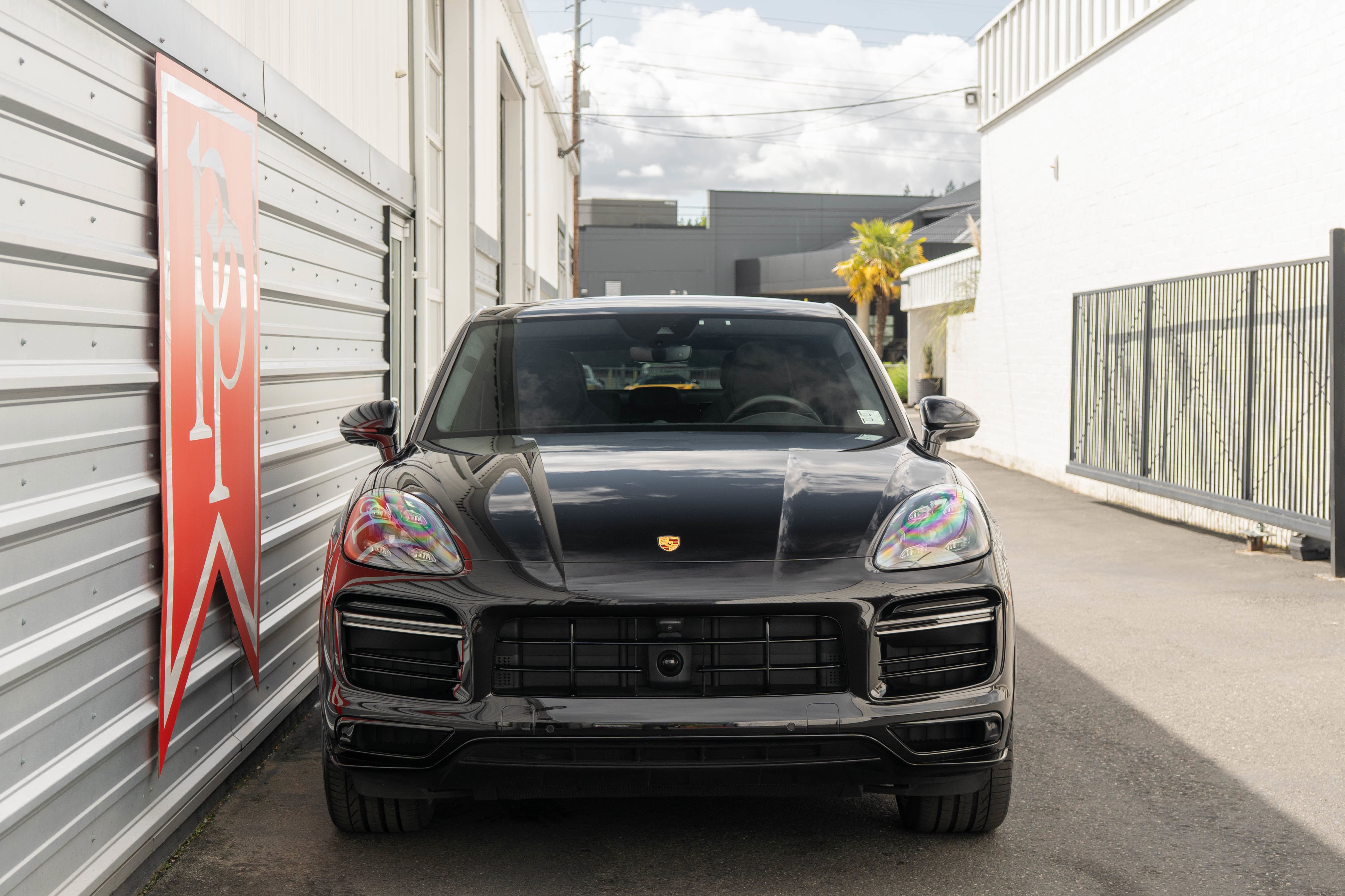 Used 2022 Porsche Cayenne Turbo S AWD/4WD image 38