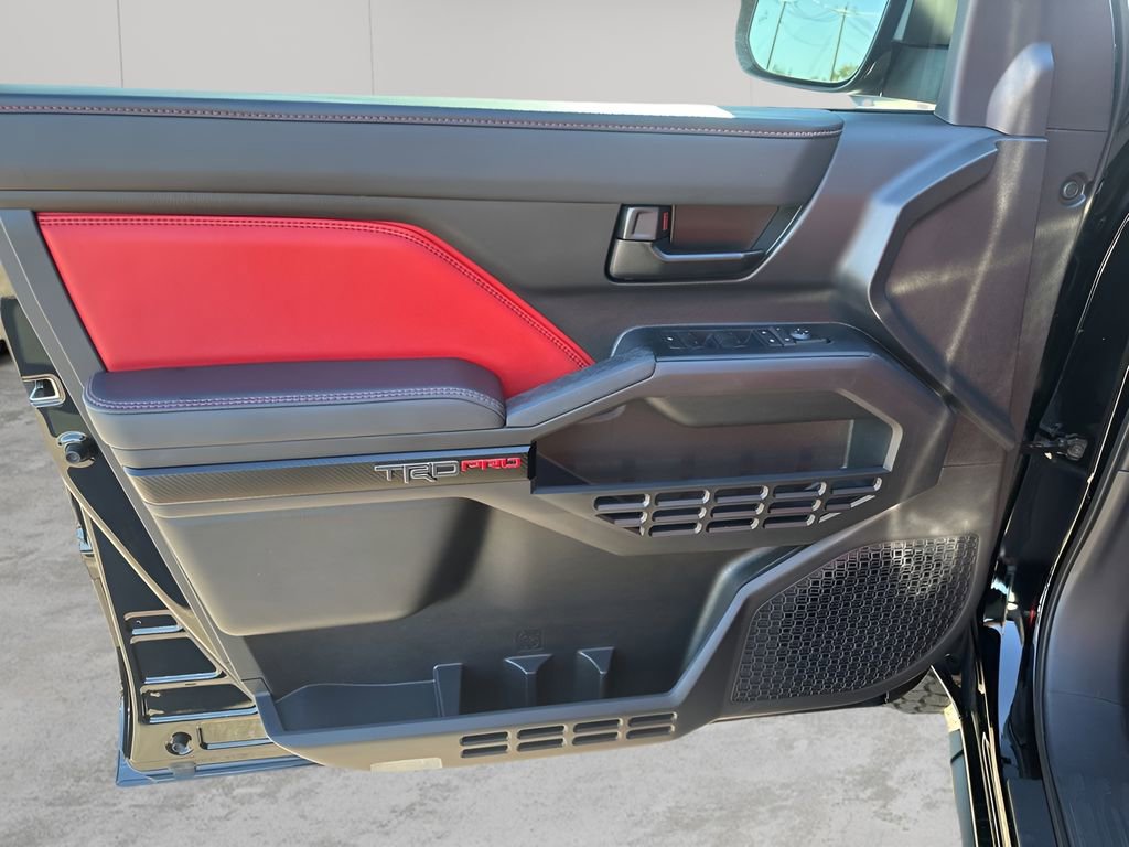 Used 2025 Toyota Tacoma TRD Pro image 25