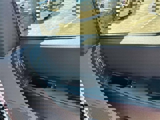 New 2025 Ford F550 4x4 Regular Cab Super Duty image 13