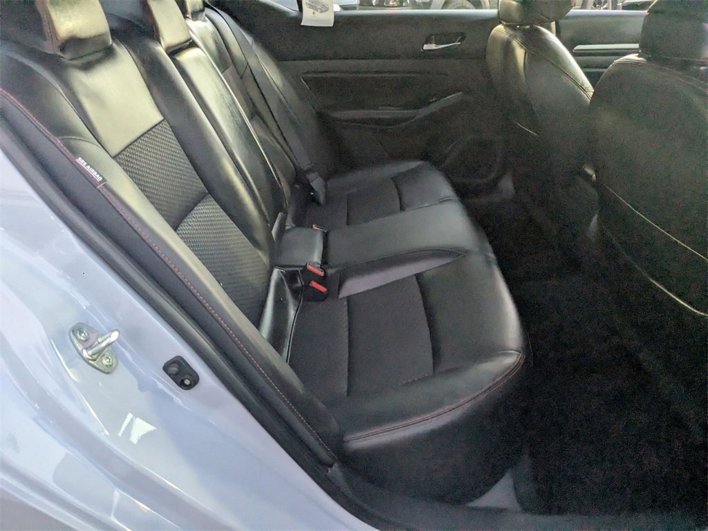Used 2025 Nissan Altima 2.5 SR image 28