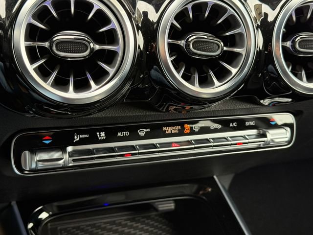 Used 2025 Mercedes-Benz GLB 250 4MATIC image 24