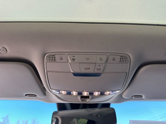 Used 2022 Mercedes-Benz GLC 300 GLC 300 w/ Premium Package Lite image 27