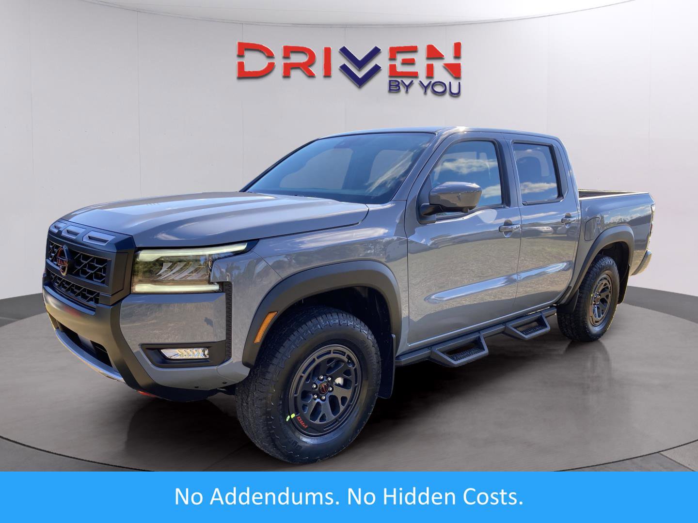 New 2026 Nissan Frontier PRO-4X w/ Pro-4x Convenience Package