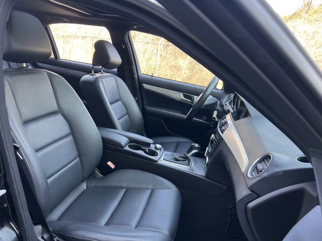 Used 2014 Mercedes-Benz C 250 Sedan image 30