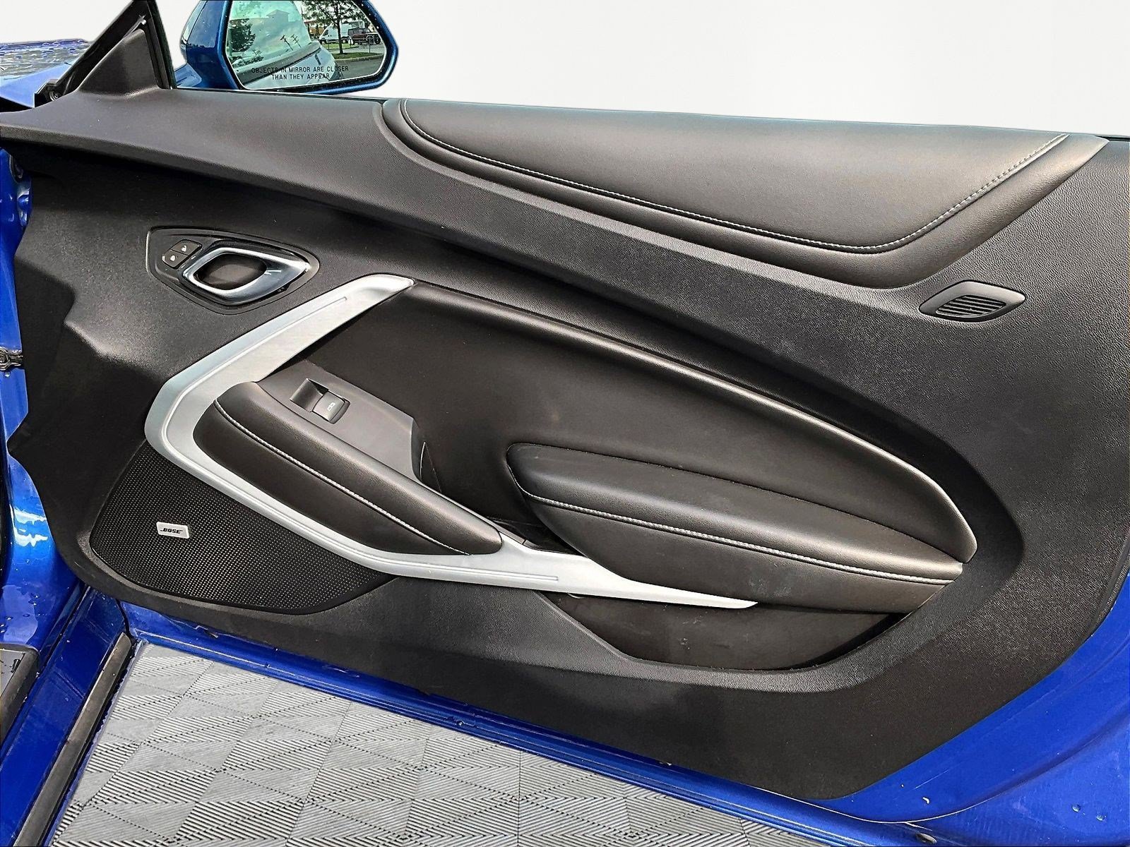 Used 2020 Chevrolet Camaro SS RWD image 25