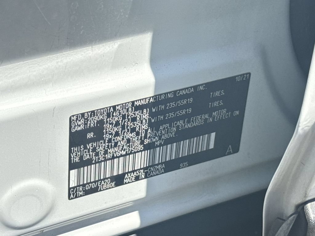 Used 2021 Toyota RAV4 XLE Premium FWD image 27