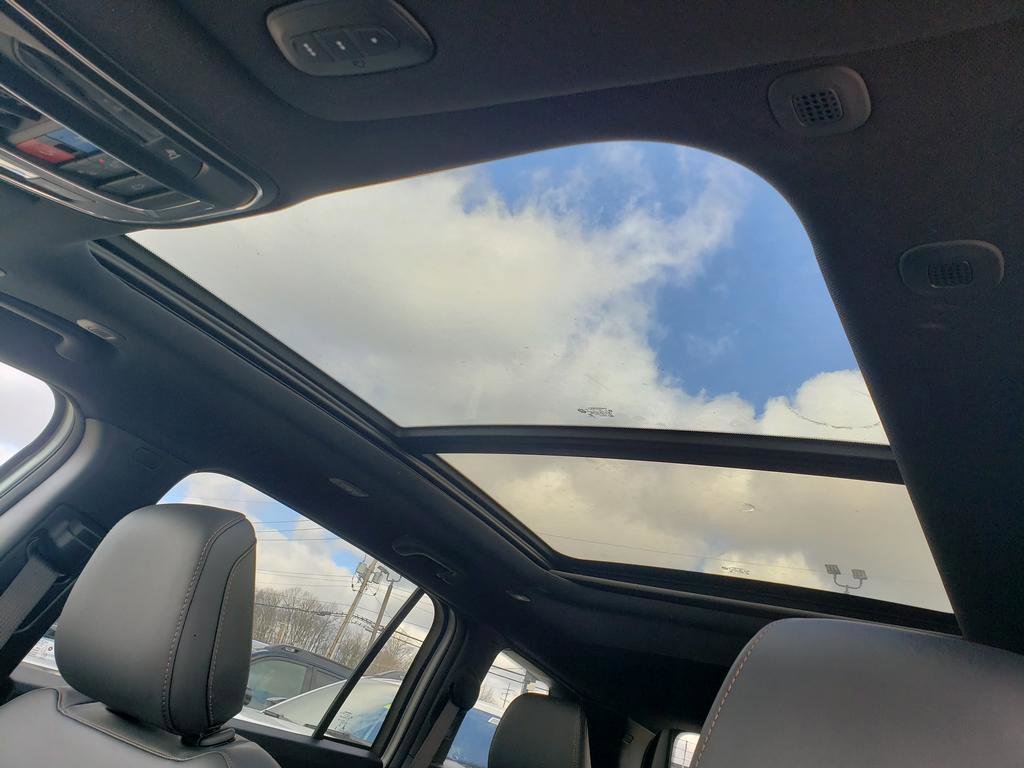 New 2026 Jeep Cherokee Overland w/ Advanced Pro Tech Group image 19