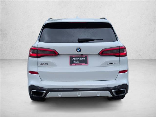 Used 2019 BMW X5 xDrive40i w/ M Sport Package AWD/4WD image 7