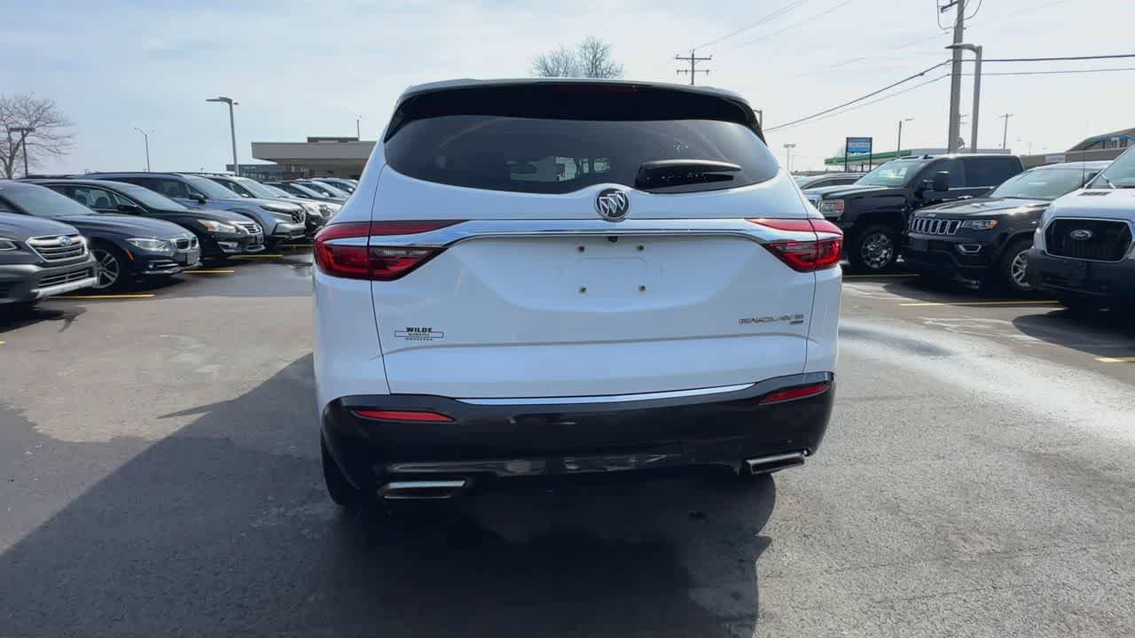 Used 2019 Buick Enclave Essence image 7