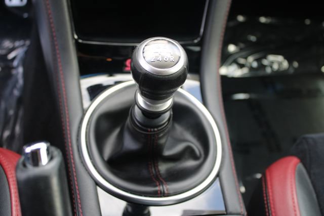 Used 2018 Subaru WRX STI AWD/4WD image 31