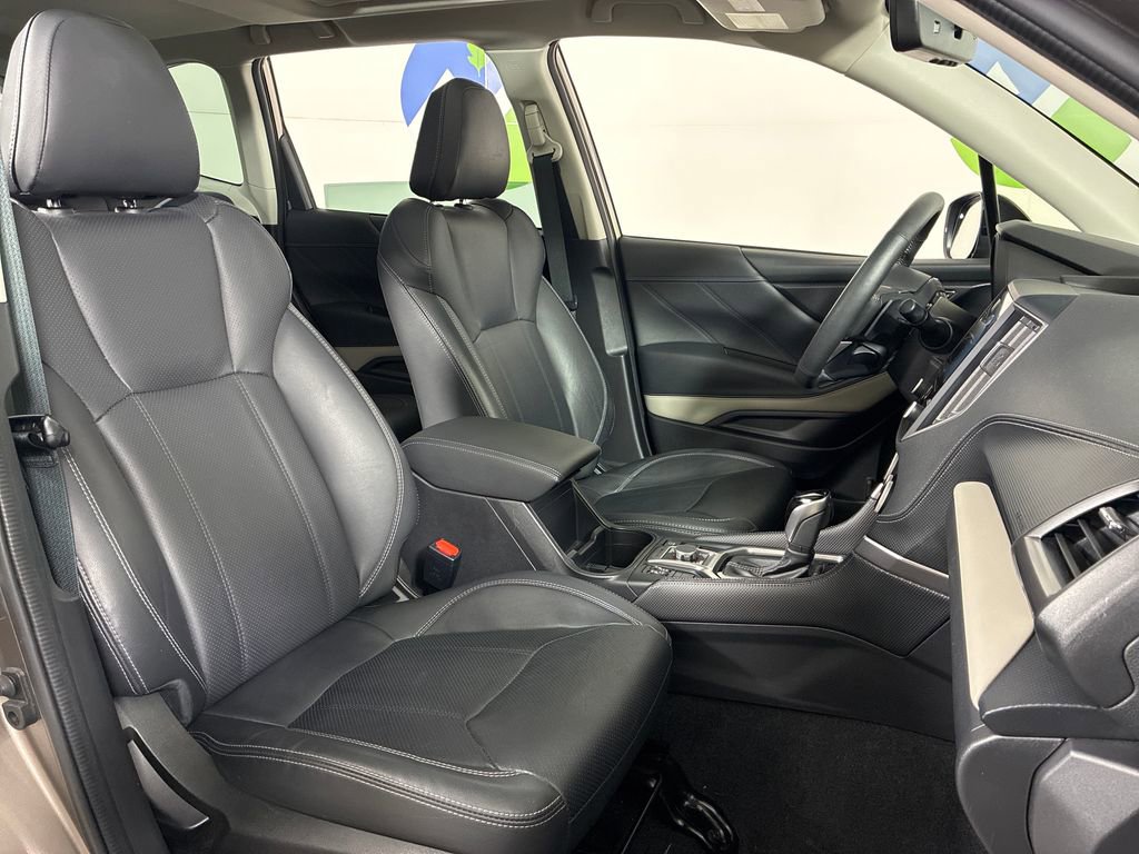 Certified 2023 Subaru Forester Limited image 33